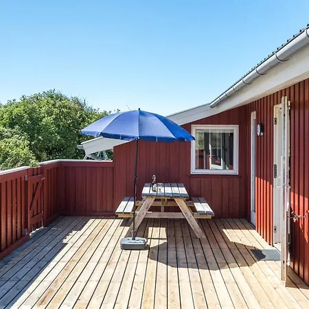 Holiday home Kirsten - 800m From The Sea By Interhome *