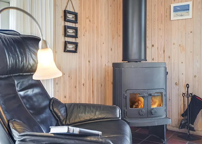 Kirsten - 800m From The Sea By Interhome Nyaraló *