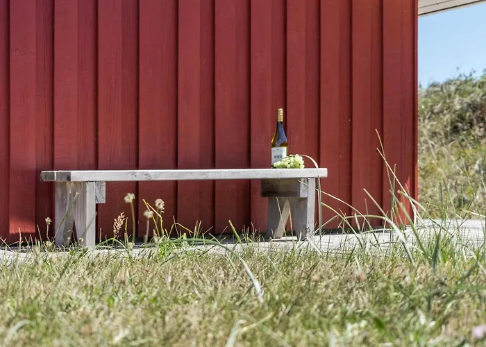 Kirsten - 800m From The Sea By Interhome Nyaraló