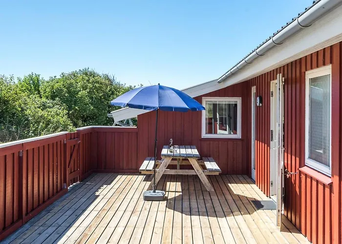 Kirsten - 800m From The Sea By Interhome